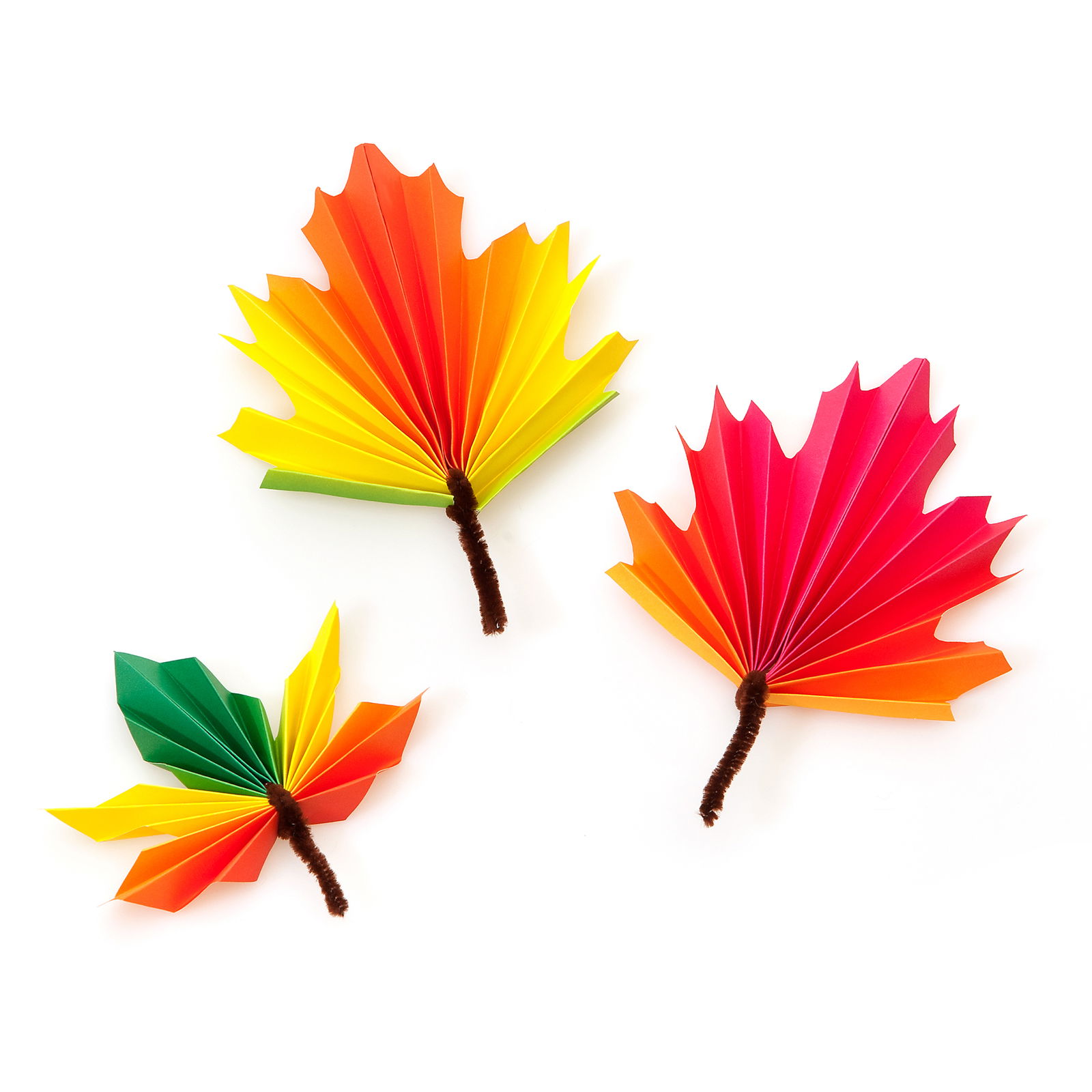 P130 g/m², 50x70 cm, 12 listov, mavrični papir P130 g/m², 50x70 cm, 12 listov, mavrični papir