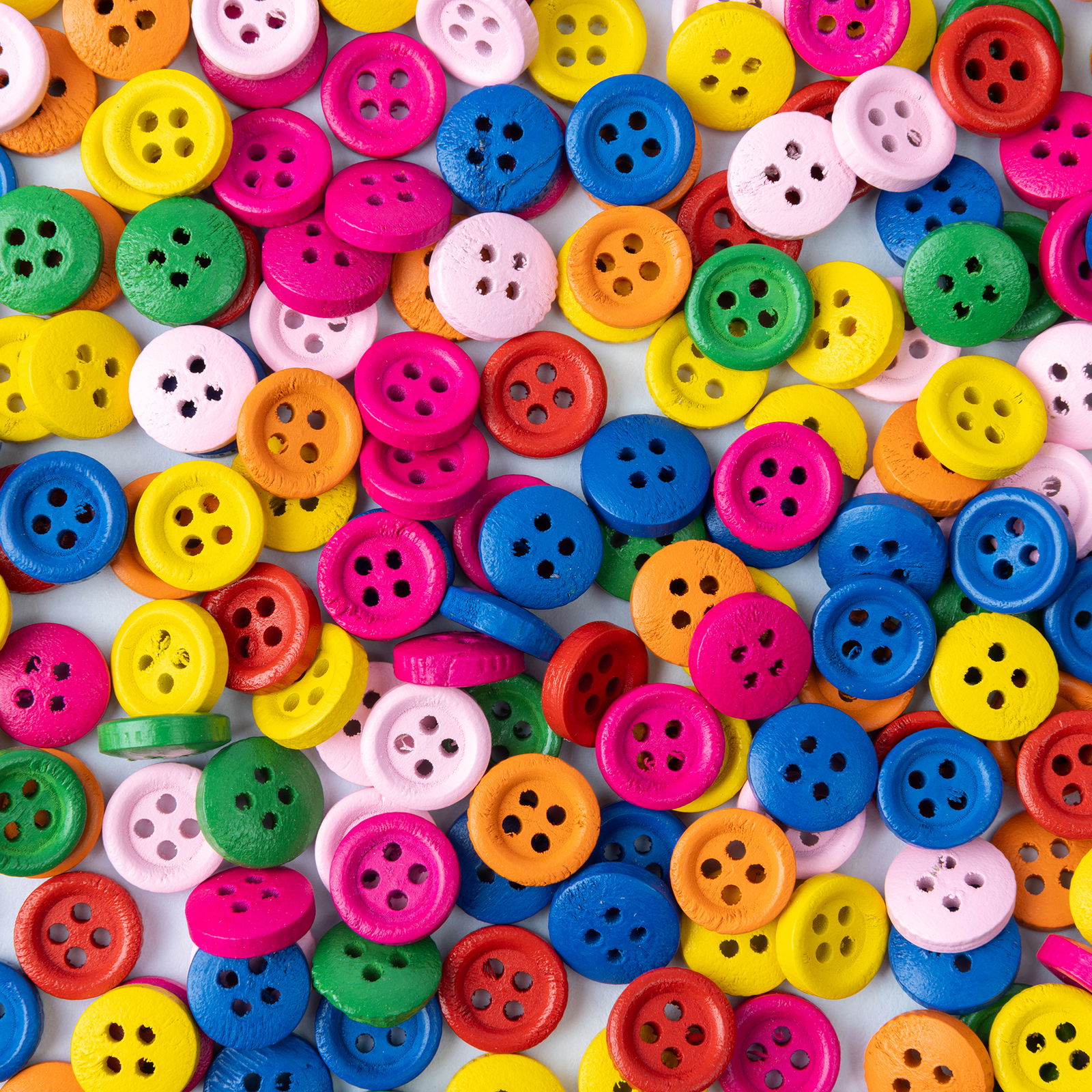 Koka pogas, 1 cm, 300 gab. komplekts Koka pogas, 1 cm, 300 gab. komplekts