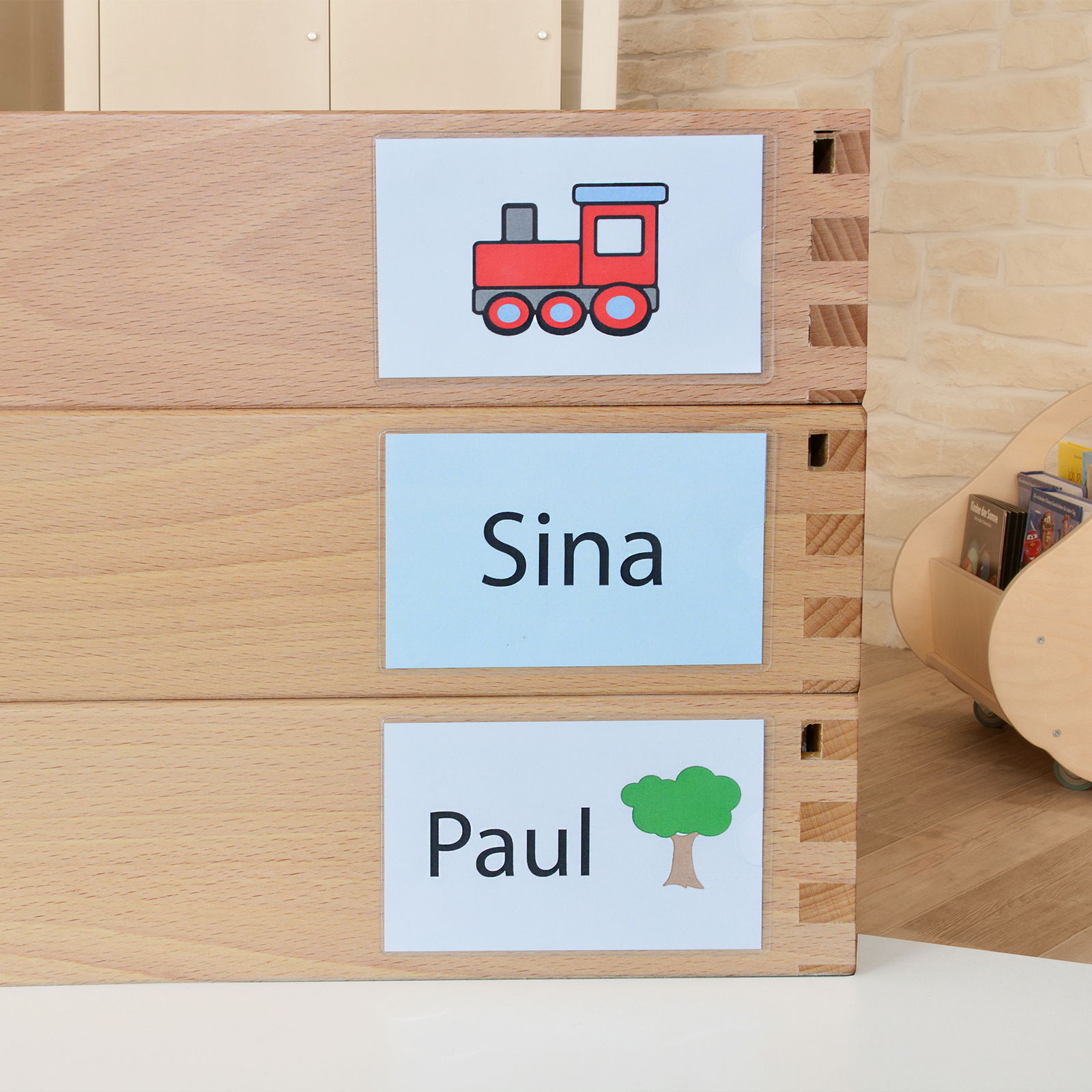 Futrole za slike sa imenom (100 komada) Futrole za slike sa imenom (100 komada)