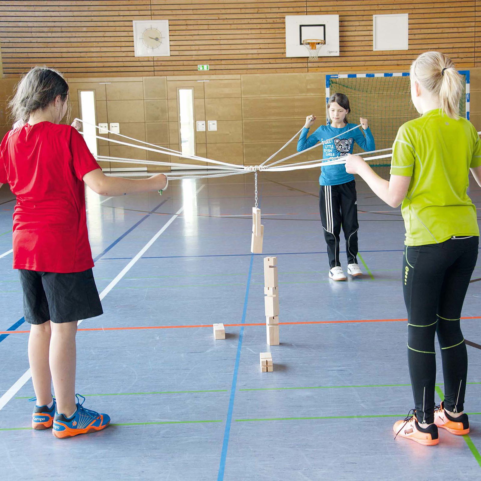 Fröbelturm aus Massivholz Fröbelturm aus Massivholz