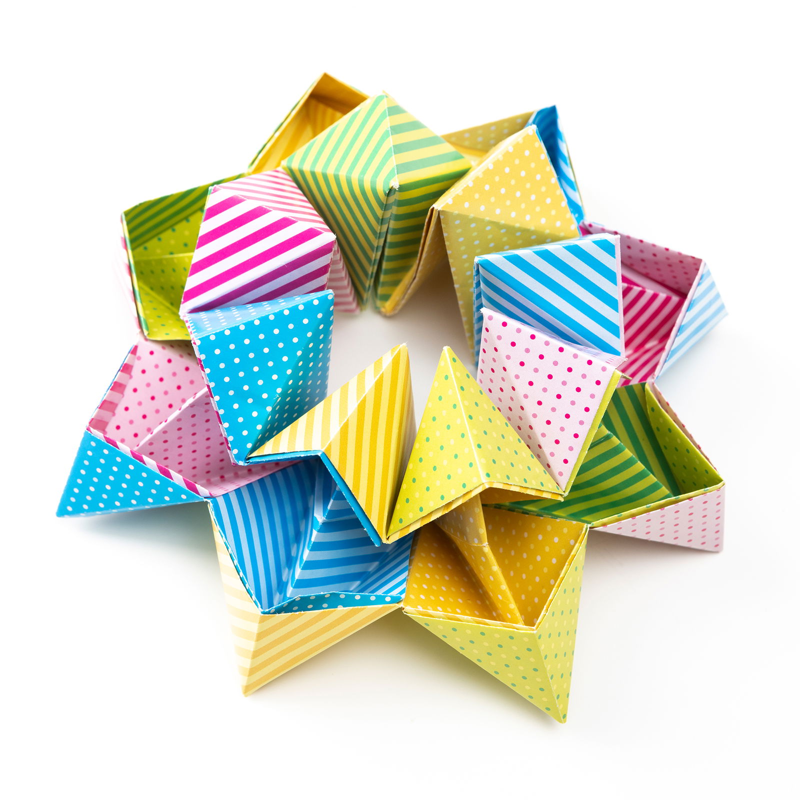Origami Pünktchen u. Streifen, 20x20cm, 32 Blatt, 4 Far Origami Pünktchen u. Streifen, 20x20cm, 32 Blatt, 4 Far