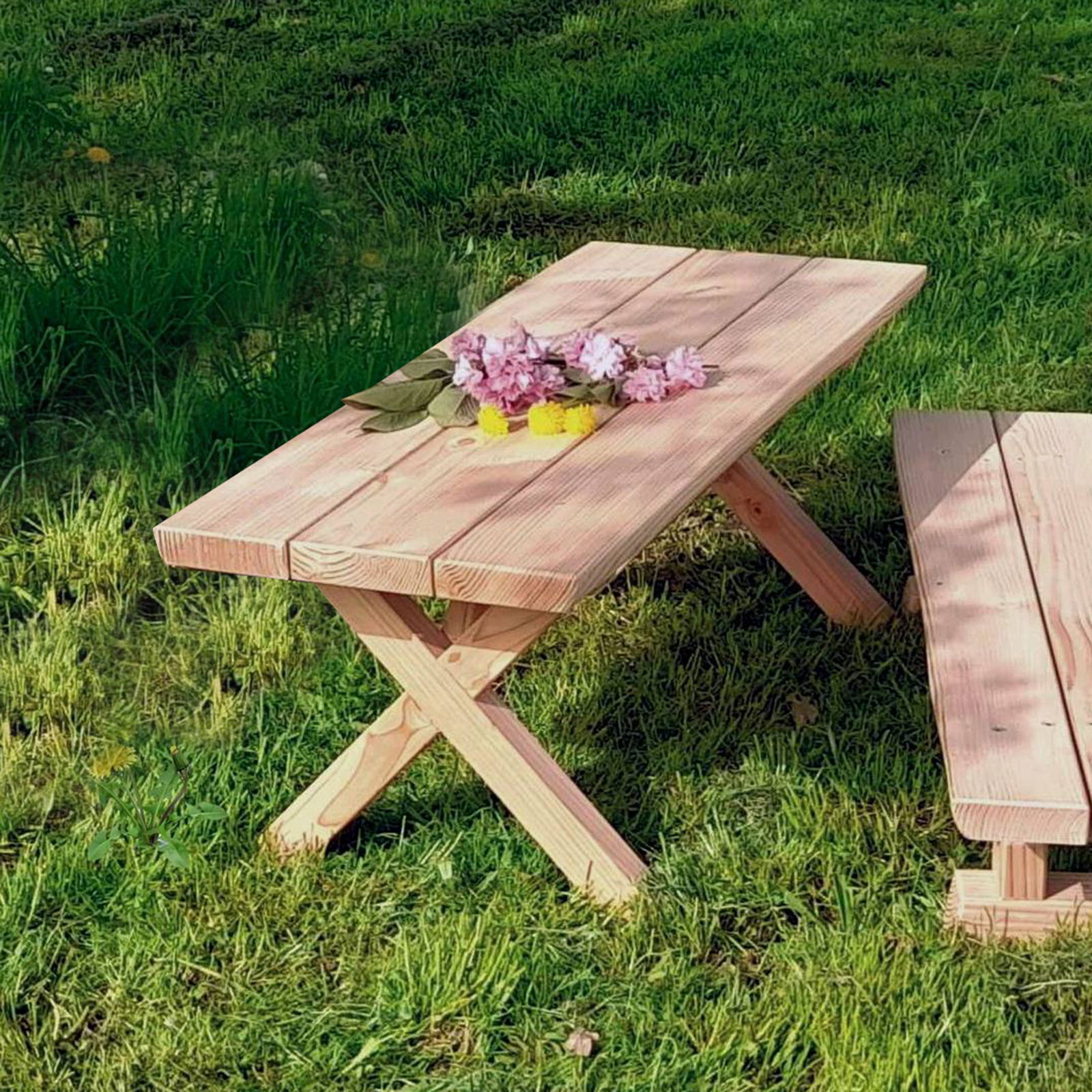 Vrtni sto, drvo, jaslice Vrtni sto, drvo, jaslice