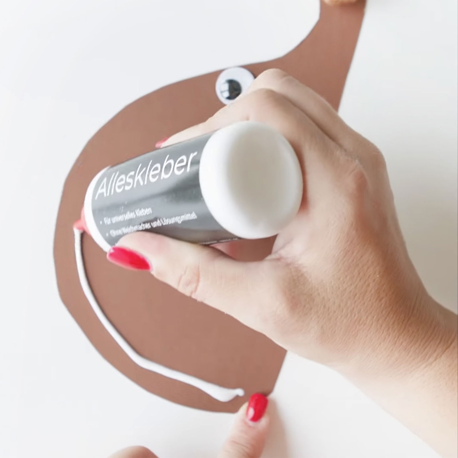 406-122_alleskleber_holzbox_b