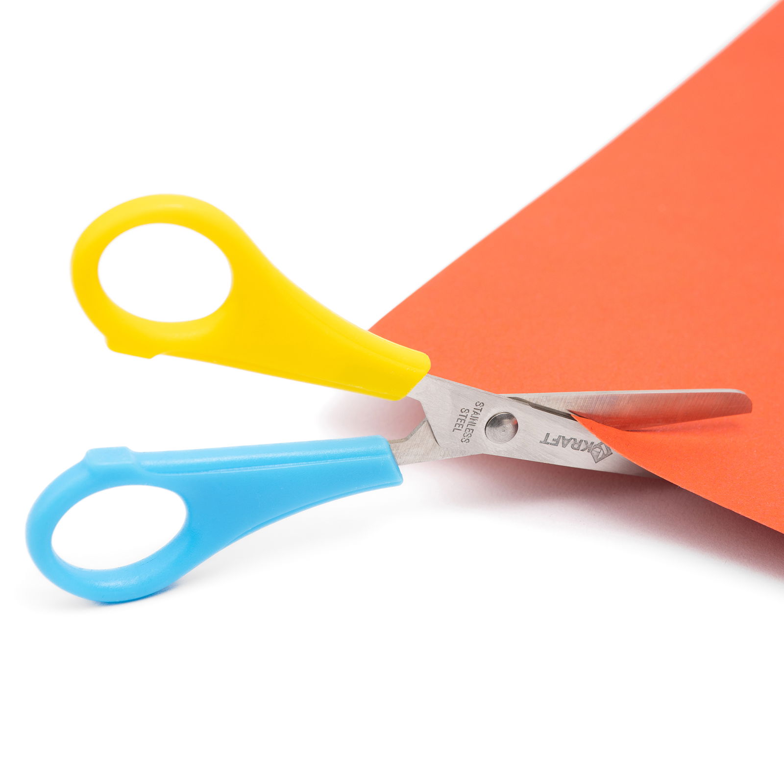 Left-handed rounded craft scissors Left-handed rounded craft scissors