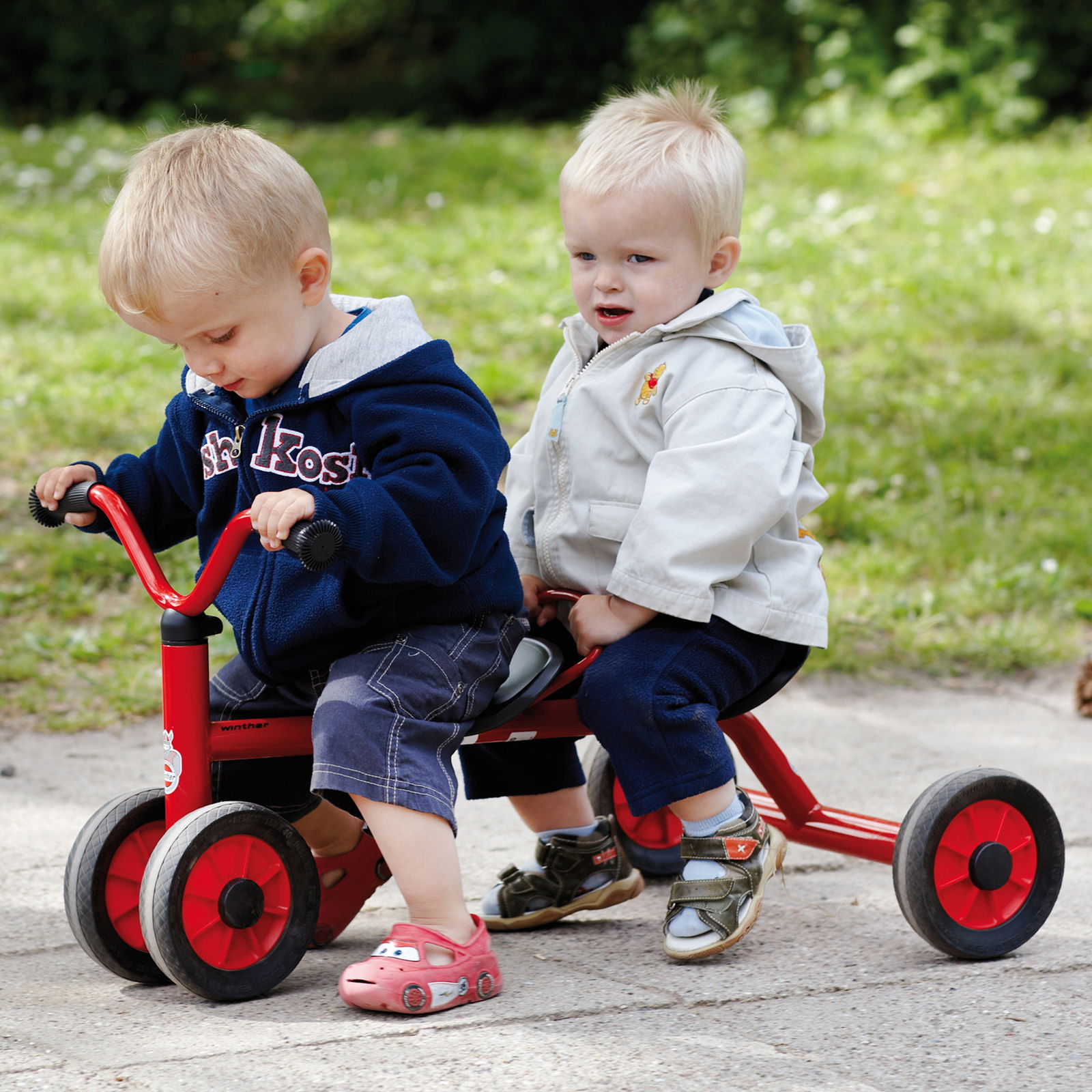 MINI odrážadlo trojkolka pre dvoch Winther 432 MINI odrážadlo trojkolka pre dvoch Winther 432